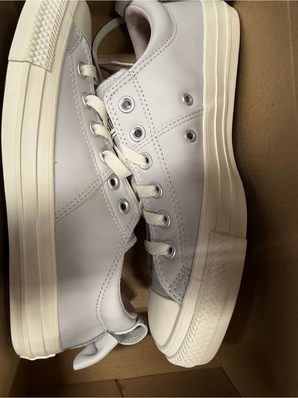 Converse Women's White Low-Top Leather Sneakers